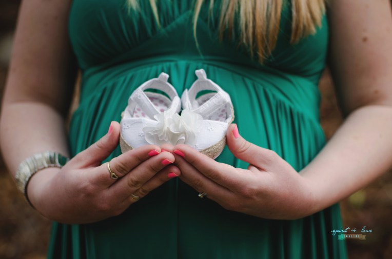 Jo-+-Hannah-Varani-Maternity-16