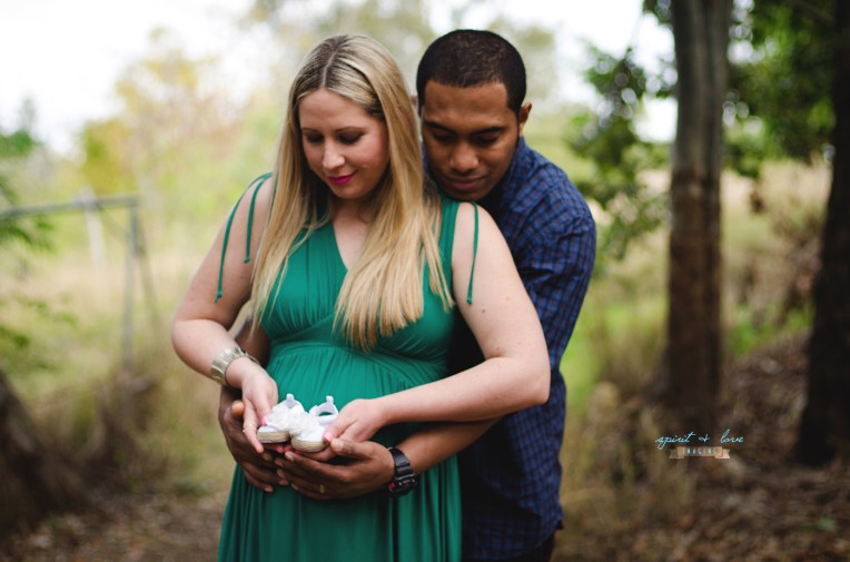 Jo-+-Hannah-Varani-Maternity-21