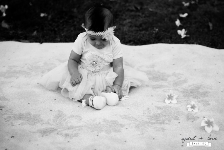 Varani-Family-Black-&-white-28