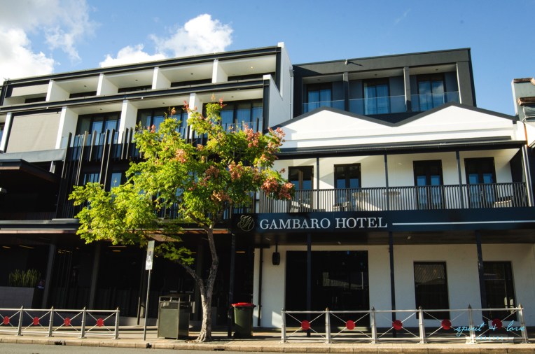 Ty-&-Maxine-~-Artistic-331