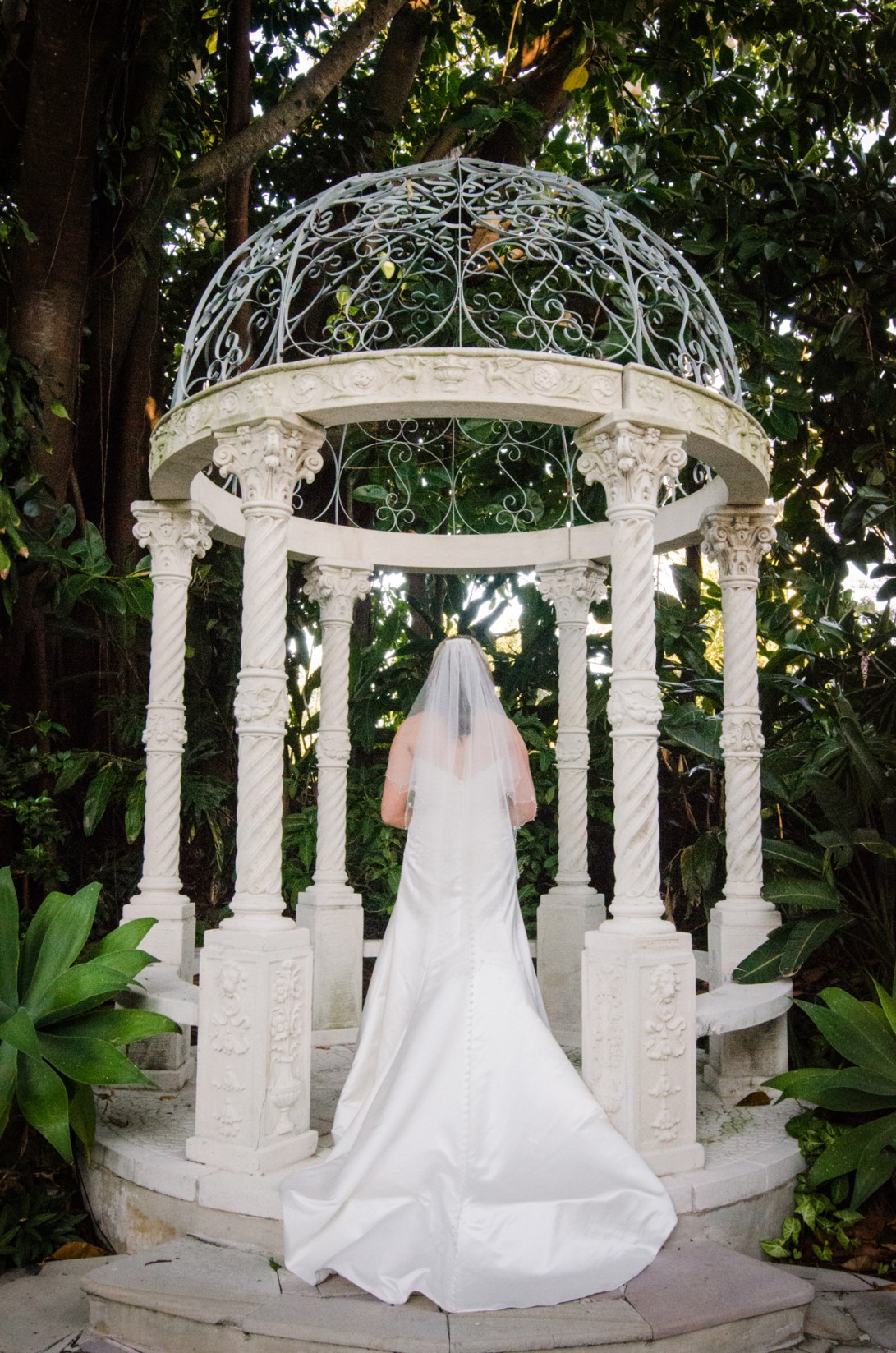 Andrew-+-Amanda-Wedding---Artistic-10