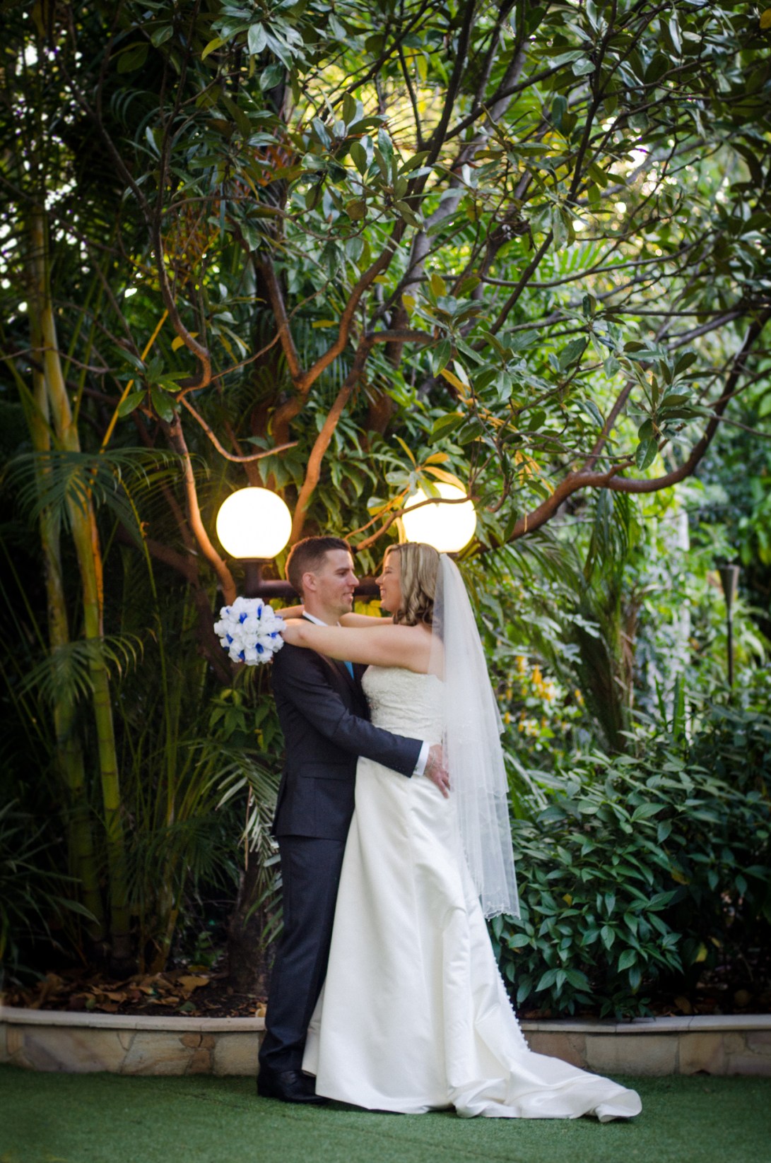 Andrew-+-Amanda-Wedding---Artistic-14