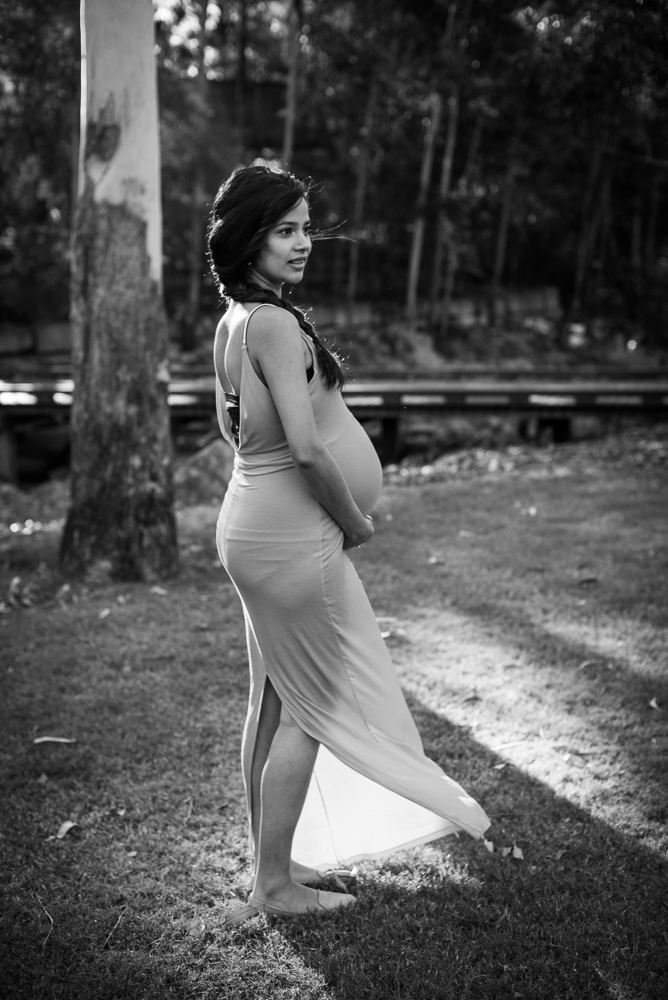 Jeremy + Ann - Maternity B&W