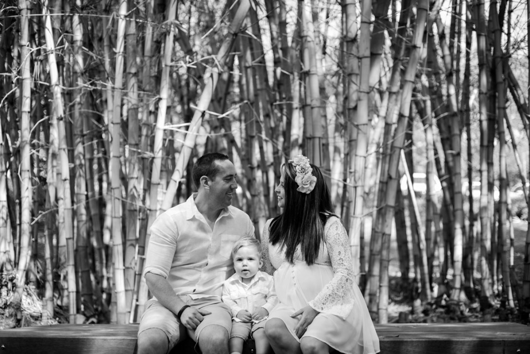 ferres-family-maternity-bw