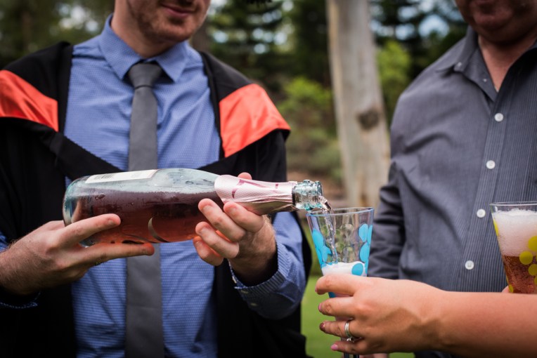 bens-graduation-gates-family-18