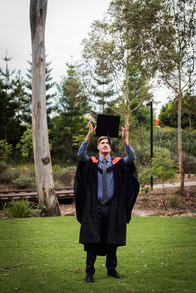 bens-graduation-gates-family-25