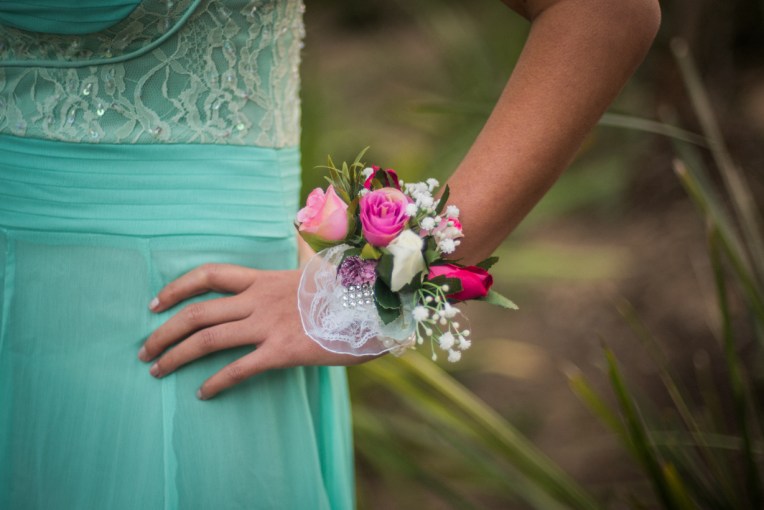 Love Crowns - Corsages 2 July-73