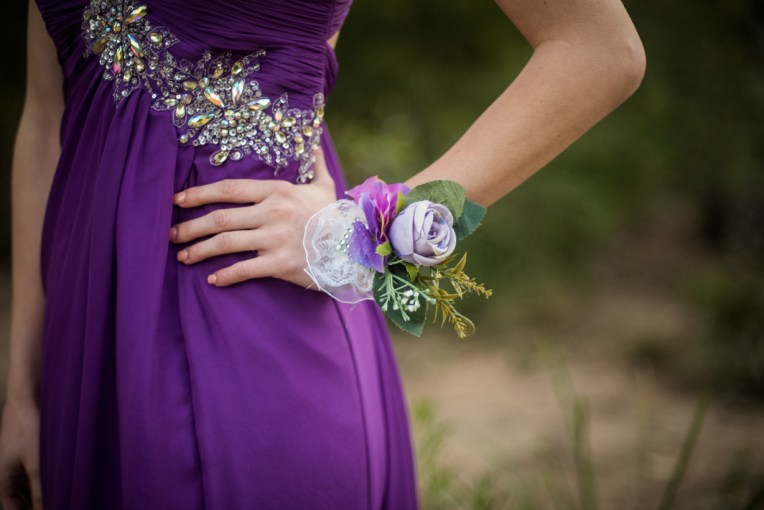 Love Crowns - Corsages 2 July-82