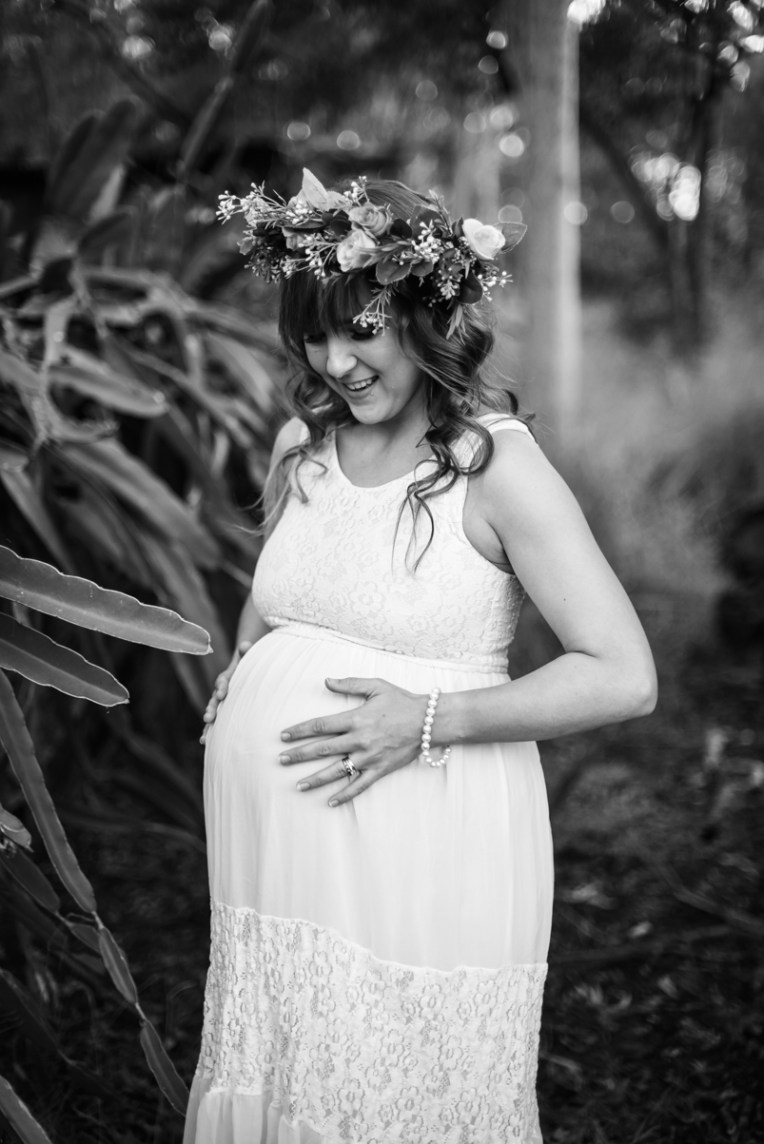 Tameika Maternity B&W-40