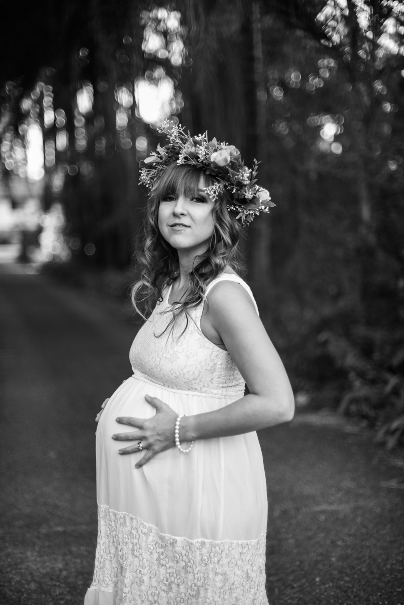 Tameika Maternity B&W-58