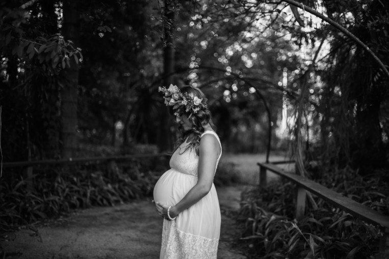 Tameika Maternity B&W-66