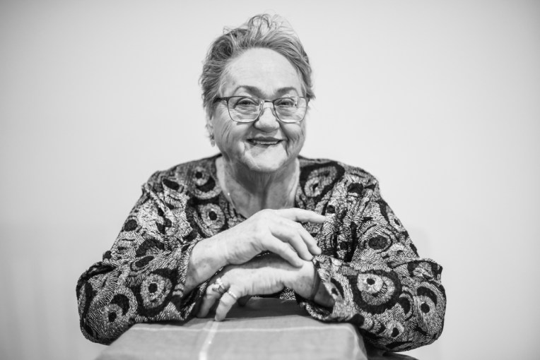 B&amp;W - Ruth's 80th Brithday Family-14