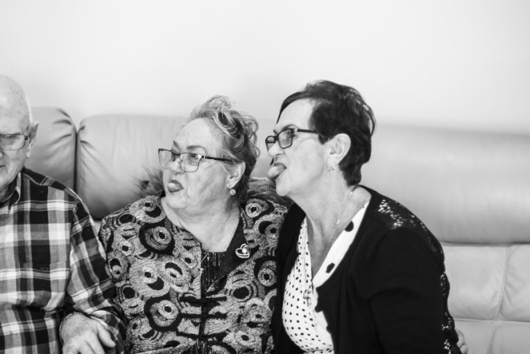 B&amp;W - Ruth's 80th Brithday Family-8