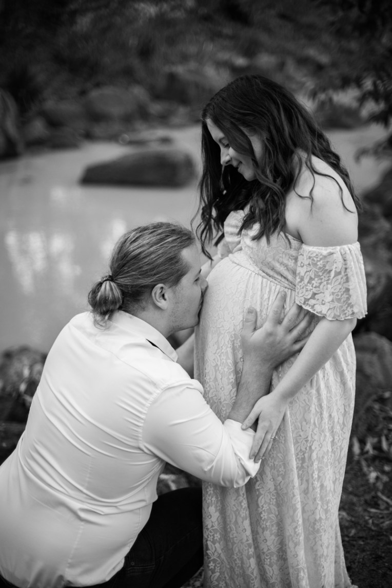 Scott + Ashley Maternity - B&W-33