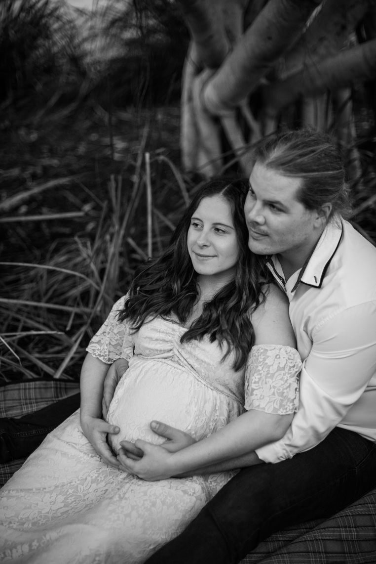 Scott + Ashley Maternity - B&W-51