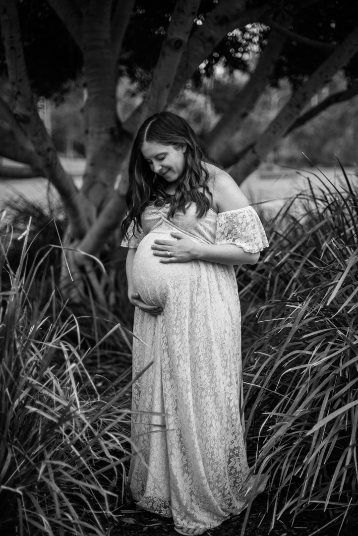 Scott + Ashley Maternity - B&W-61